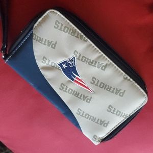Patriots wallet/wristlet